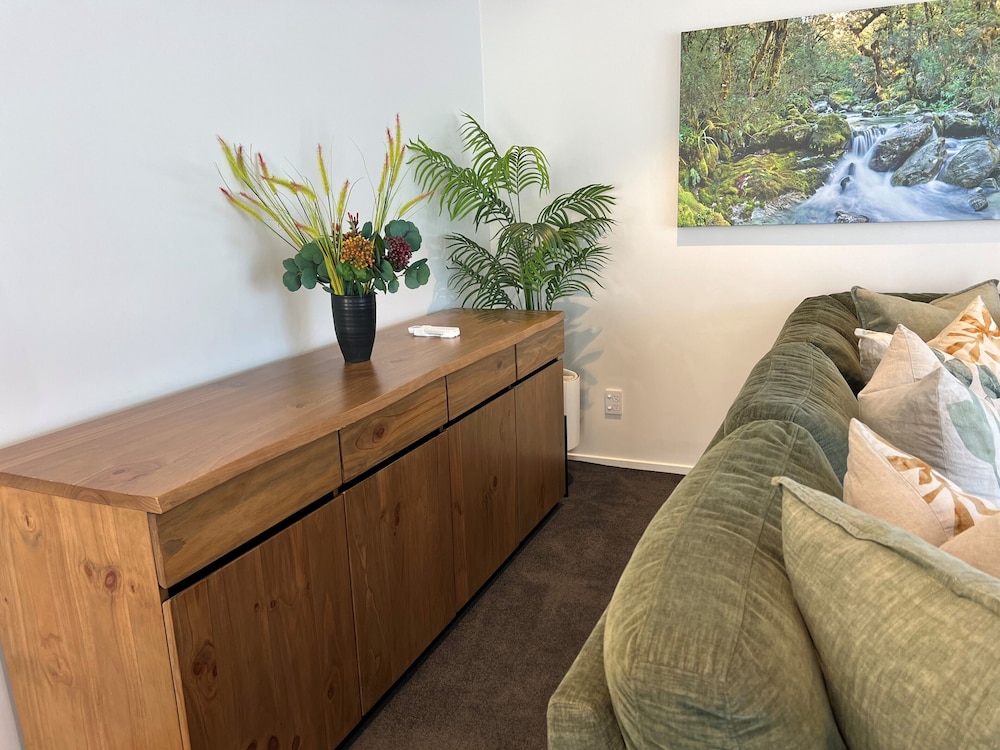 Blue Peaks Apartments 12/70