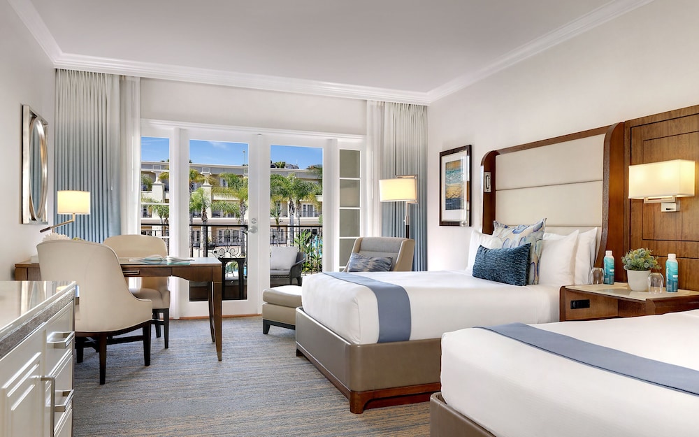 Balboa Bay Resort 18/71
