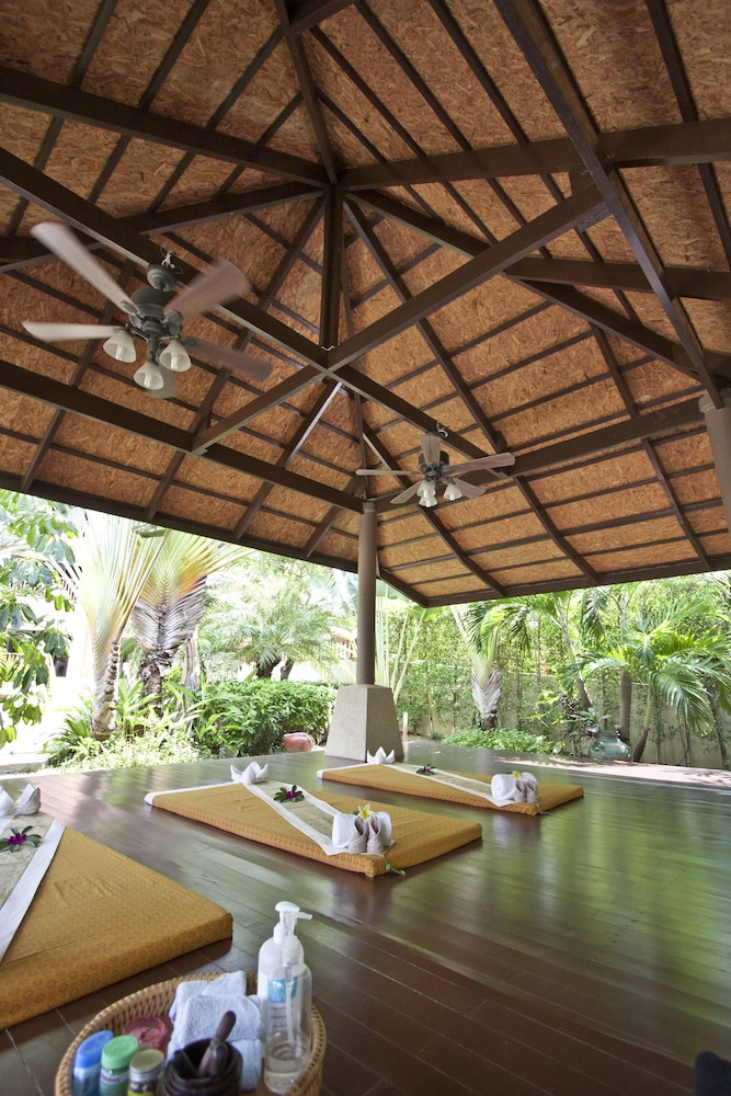 Kata Sea Breeze Resort 22/47