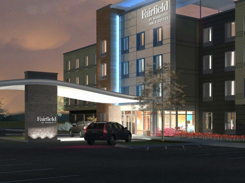 Fairfield Inn & Suites by Marriott Grand Rapids North 29/33