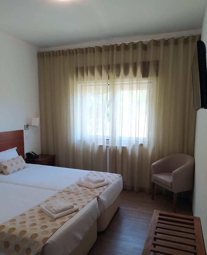 HOTEL LOURO 29/69