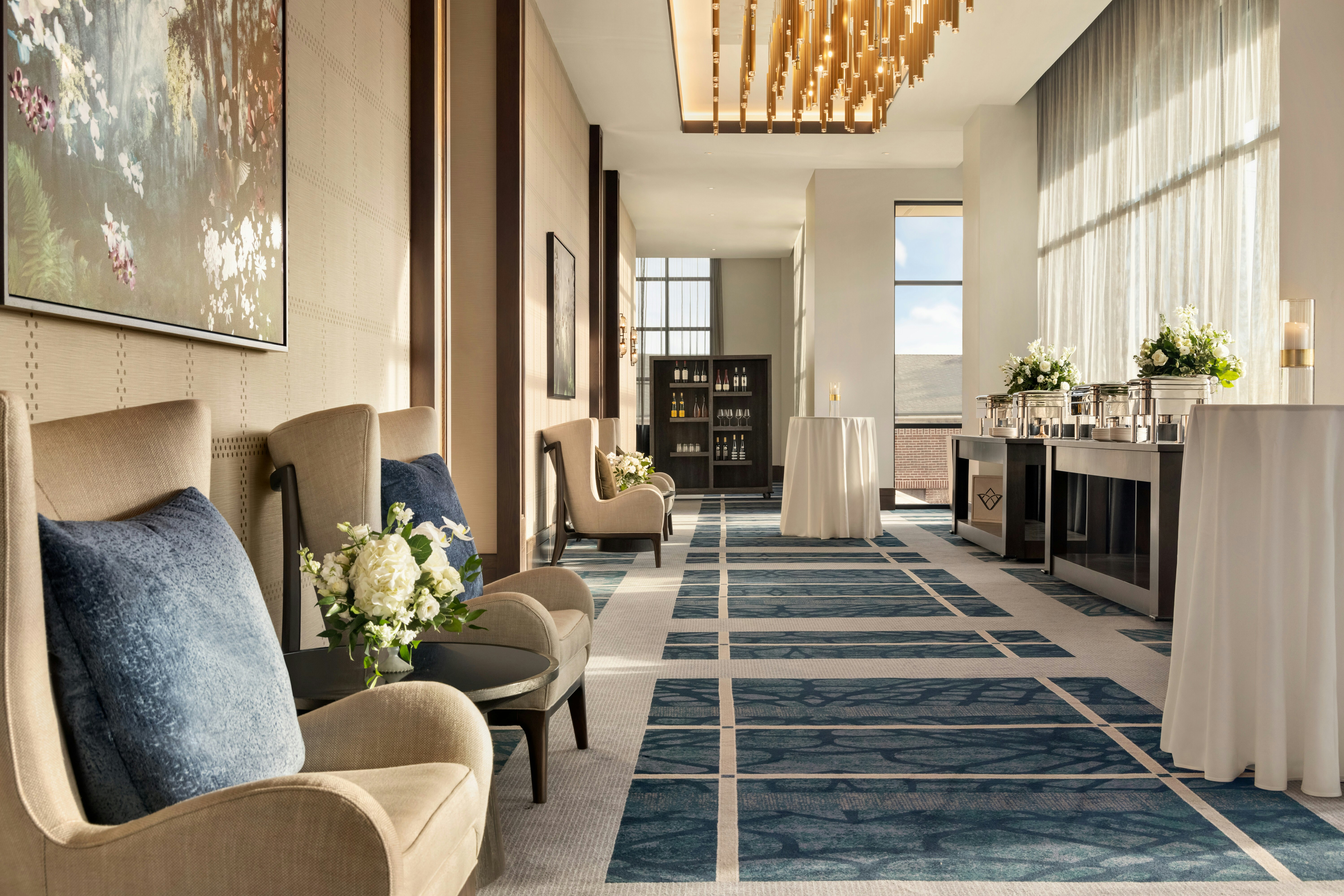 Valley Hotel Homewood Birmingham, Curio Collection by Hilton 27/50