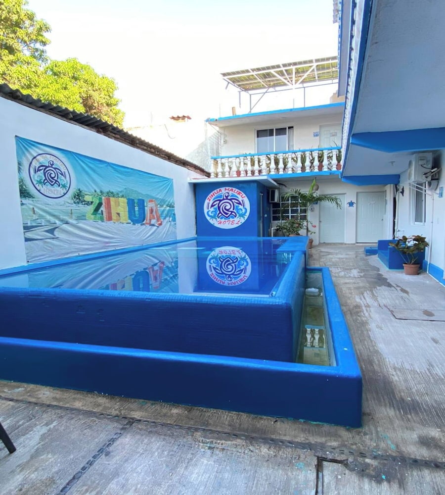 OYO Hotel Zihuatanejo Malibu 13/41