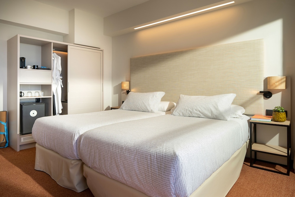 Innside, Premium, Twin Beds, Sea Front