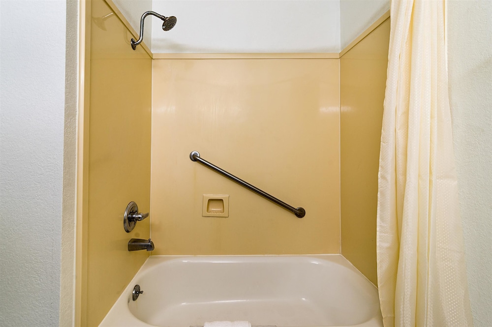 Motel6 New Iberia, LA 21/58