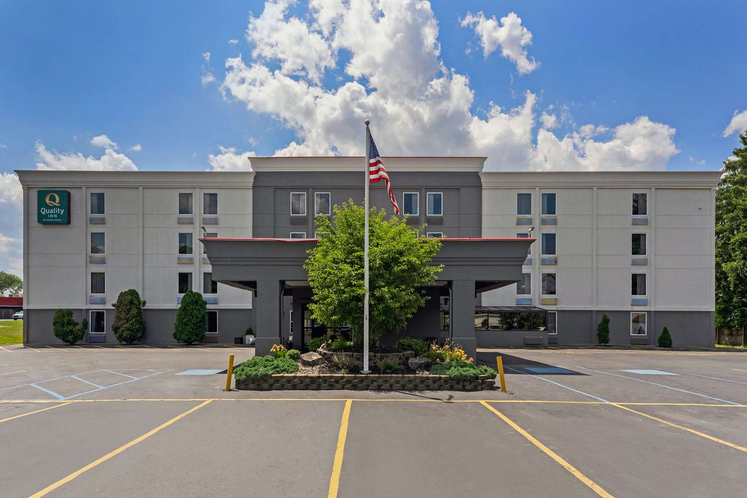 Quality Inn Easton, PA 21/23