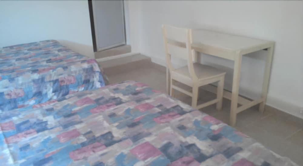 Morales Inn 3/31