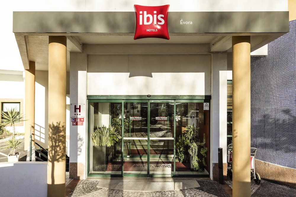 Ibis Evora Hotel 8/64