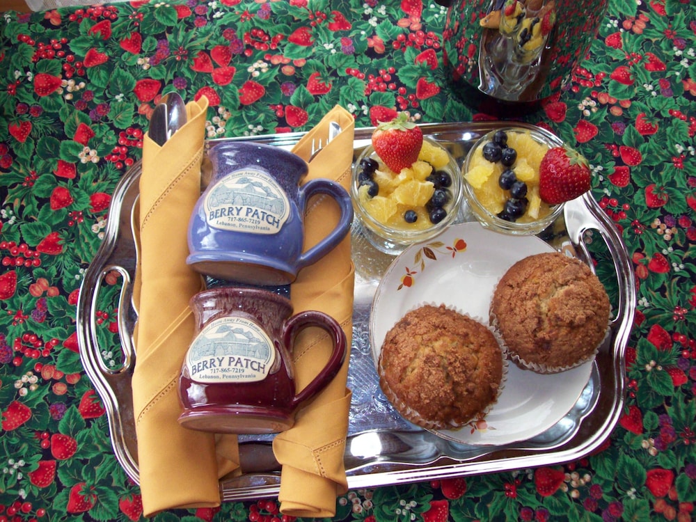 Berry Patch Bed and Breakfast 25/50