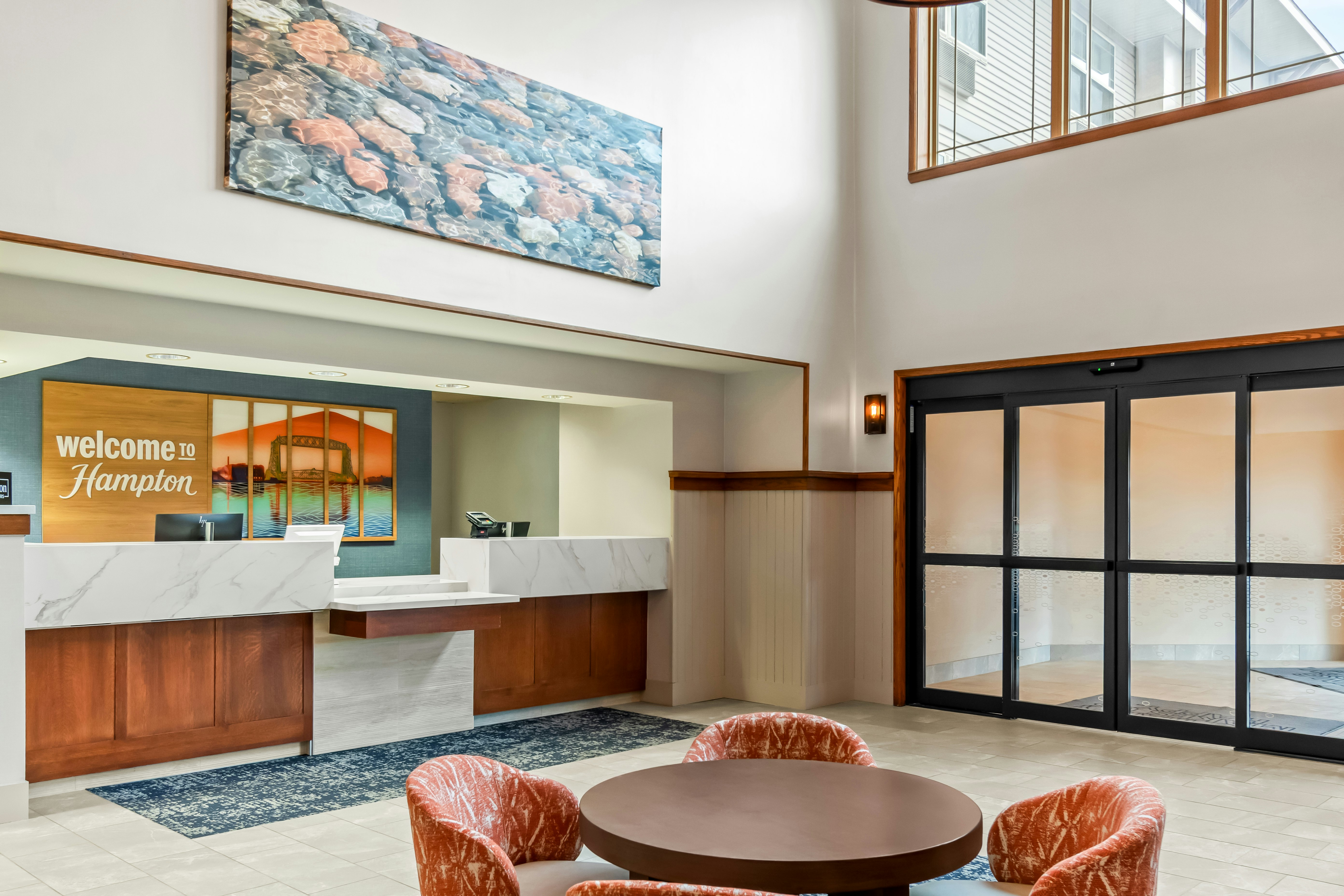 Hampton Inn Duluth Canal Park 15/77