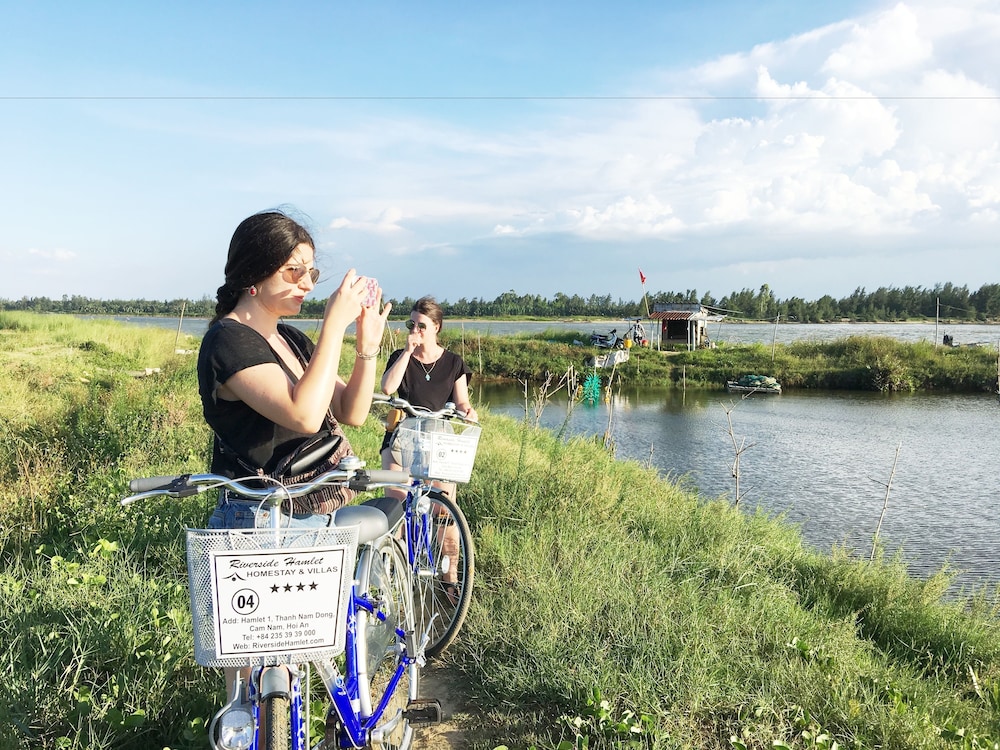 Riverside Hamlet Homestay & Villas 62/68