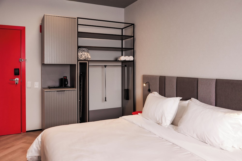Radisson Red Ibirapuera 9/40