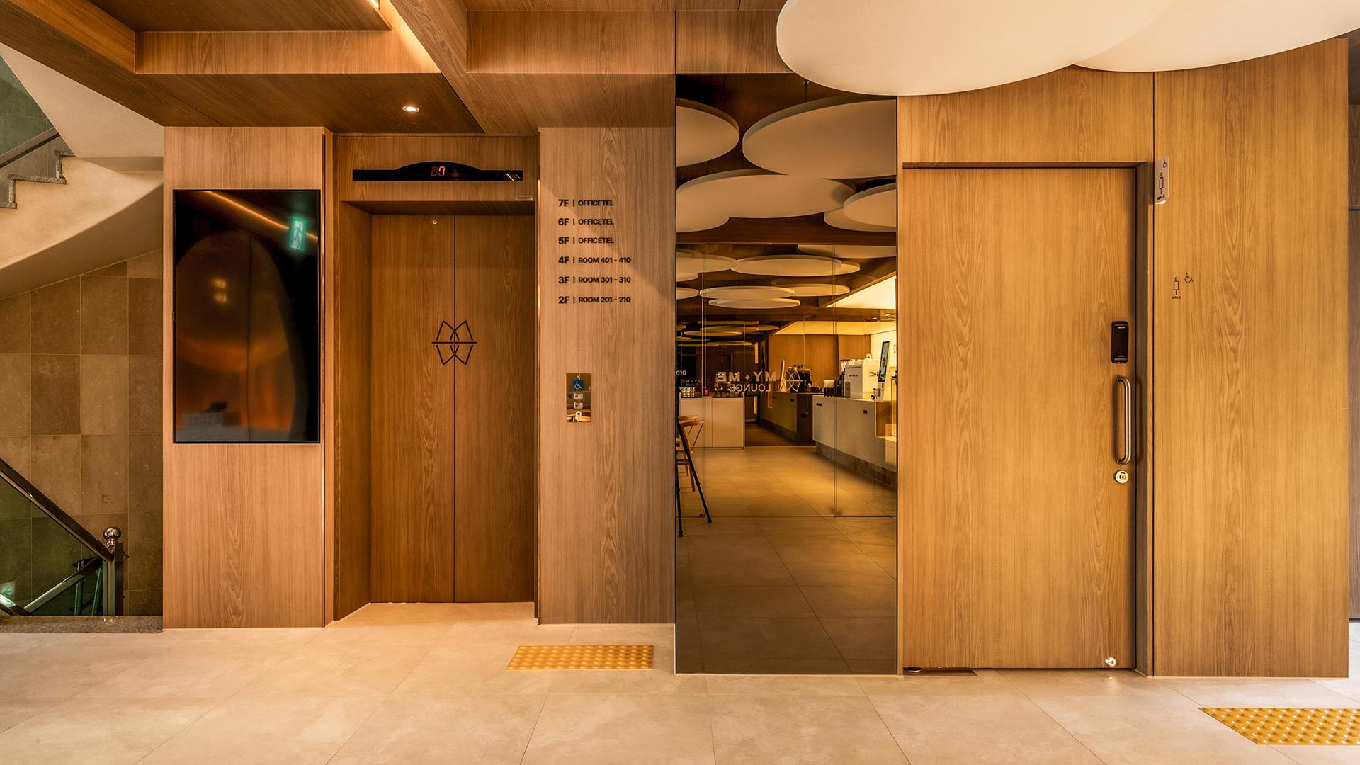 My Me Hotel 25/34