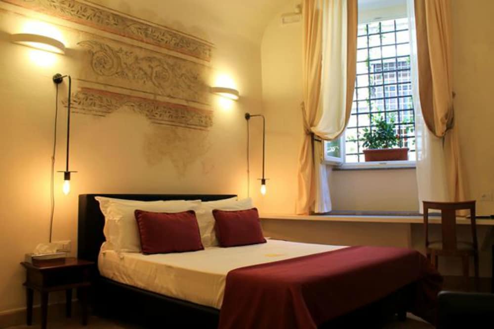 Relais Giulia 52/85