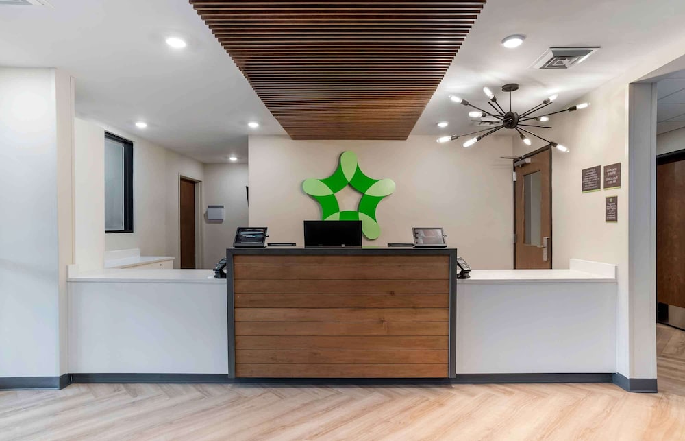 Extended Stay America Premier Suites - Pensacola - NAS Corry Station 4/32