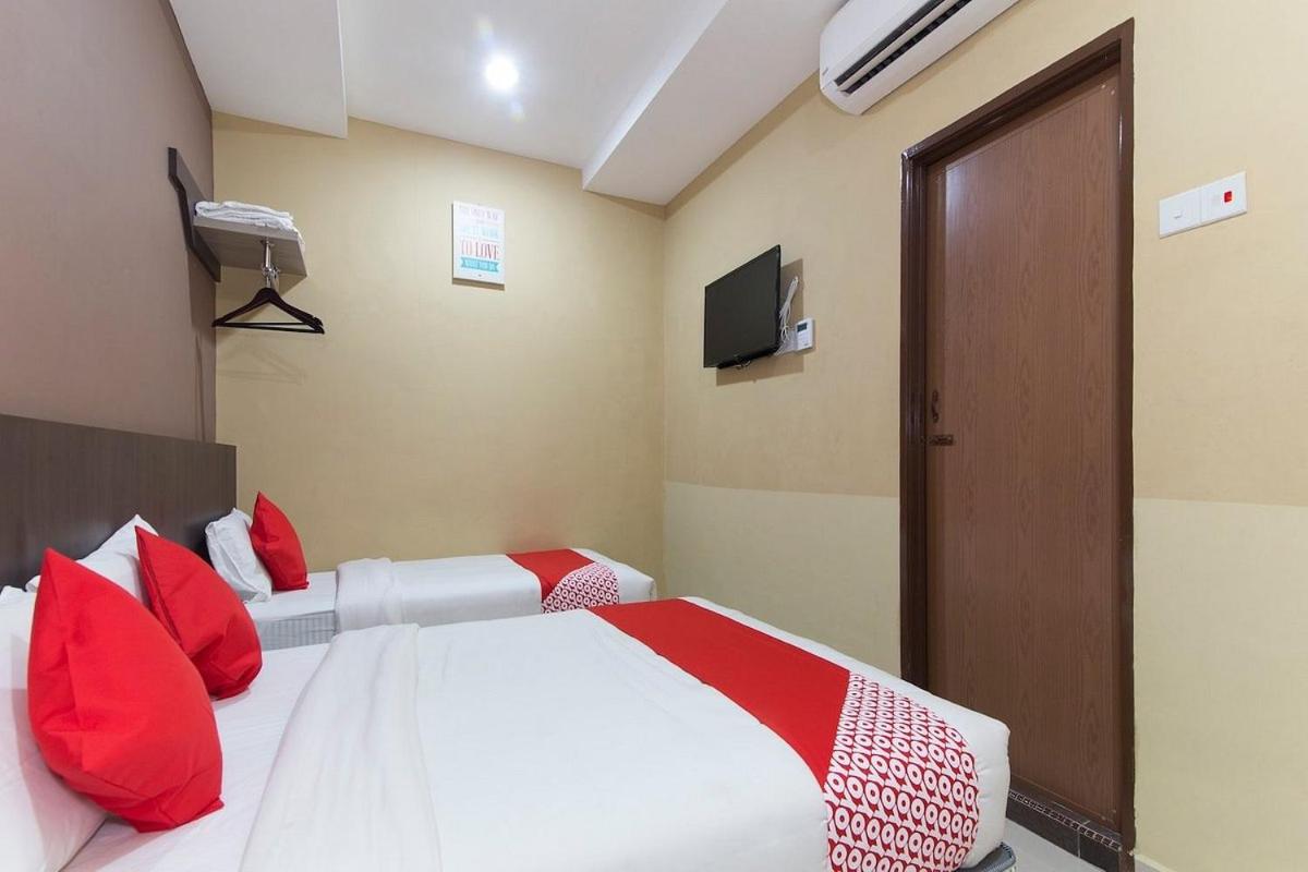 Silibin Times Inn Hotel 8/25