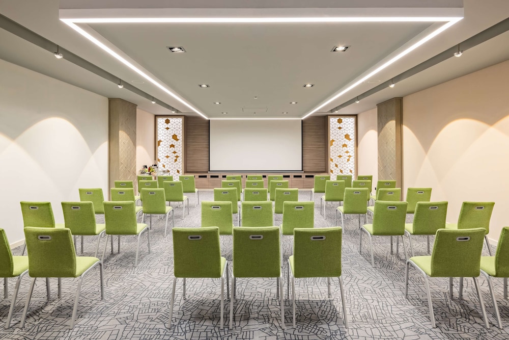 بارك إن باي راديسون الرياض(Park Inn By Radisson Riyadh) 56/66