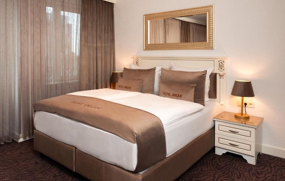 Economy, Double Bed