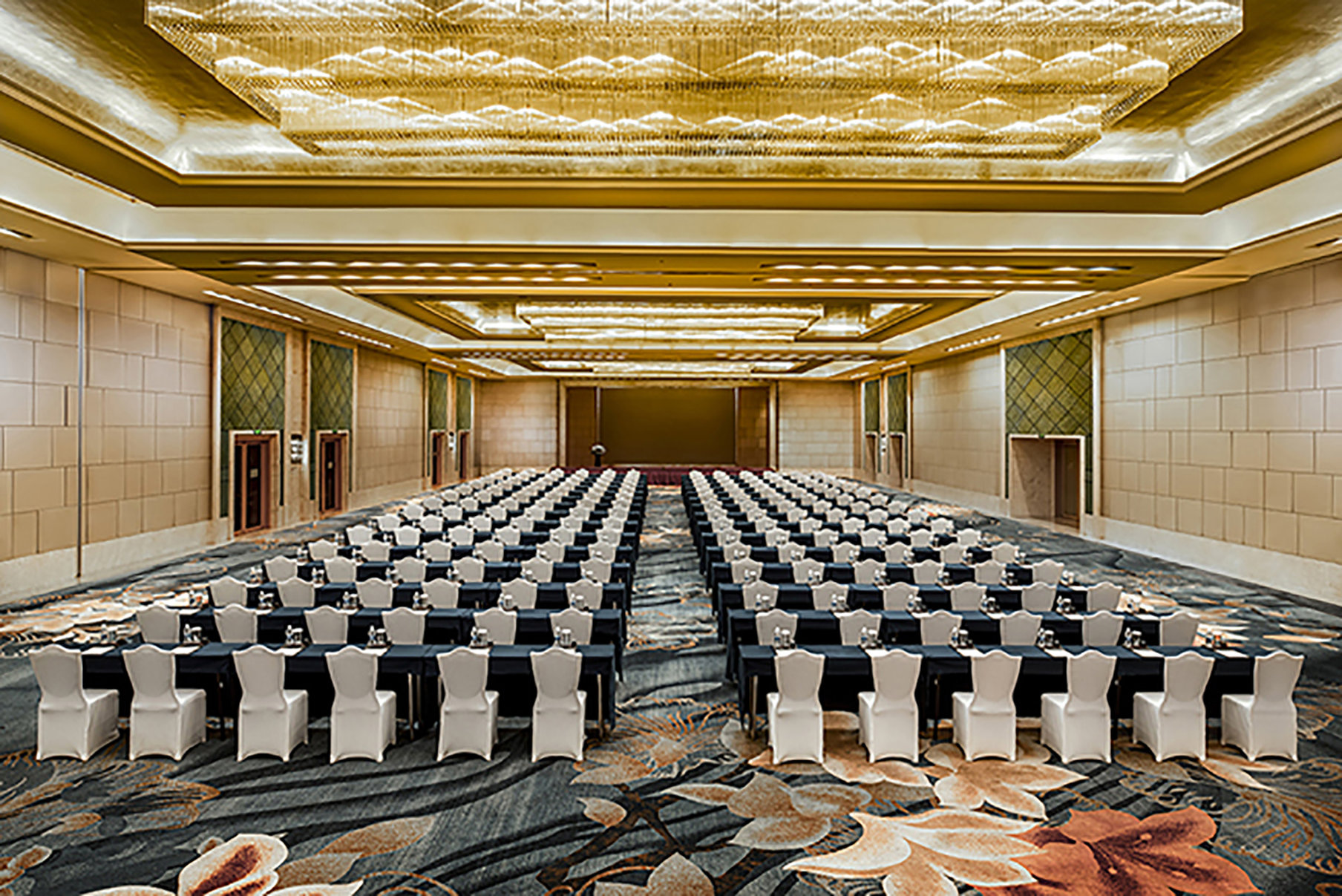 Crowne Plaza Shenzhen Longgang City Centre 43/50