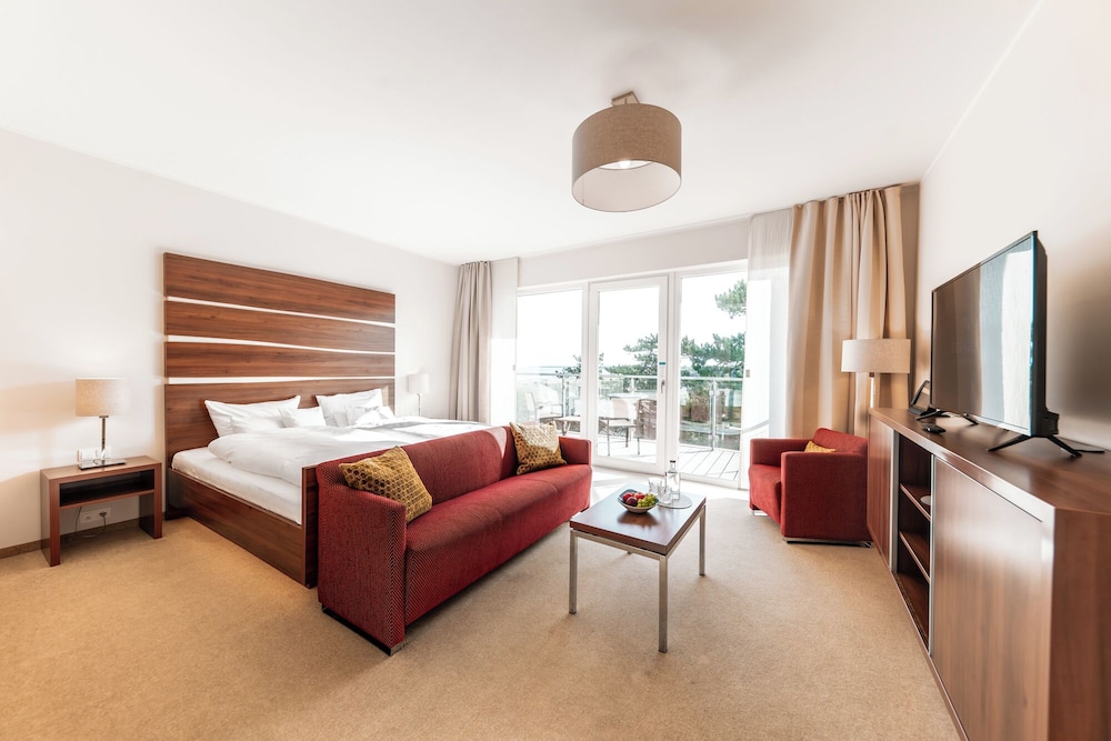 Room, King Bed, with View
