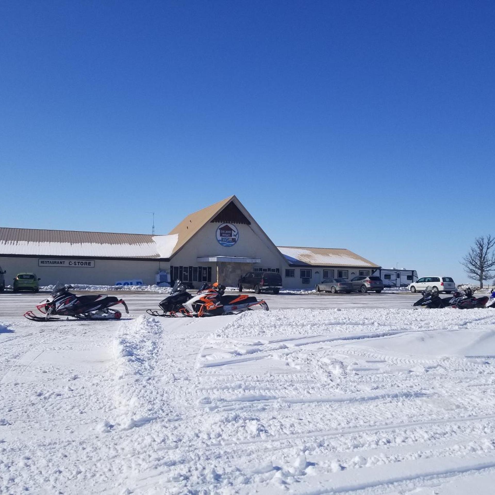 HWY 6 HOTEL 20/20