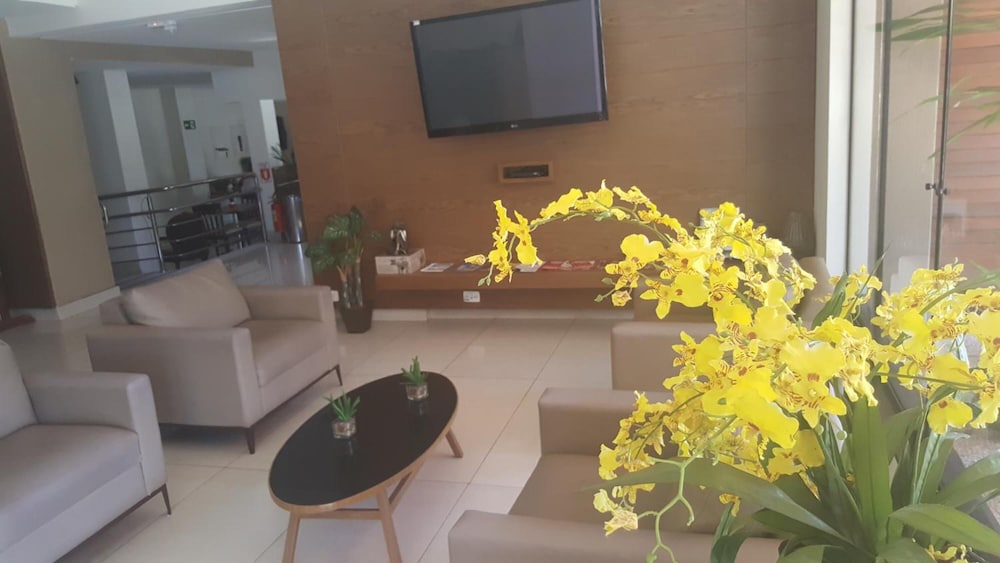 Internacional Hotel 27/35