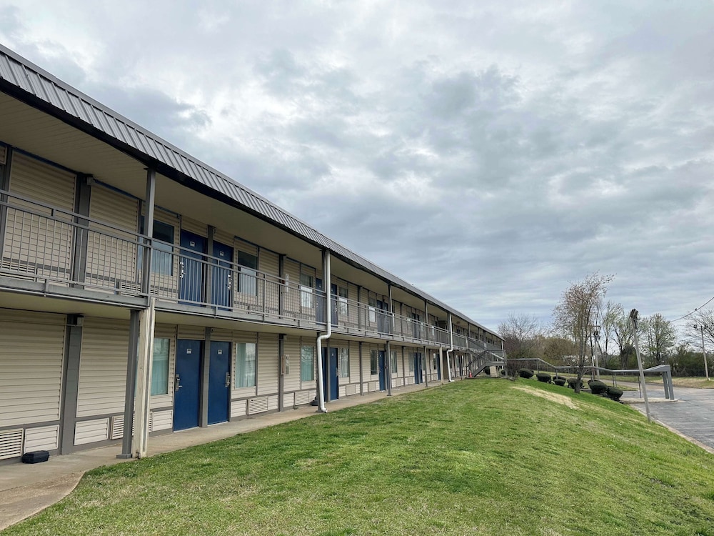 Motel6 Forrest City, AR 15/21