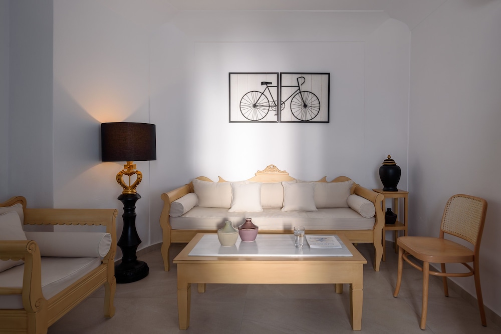 Kamares Apartments 28/50