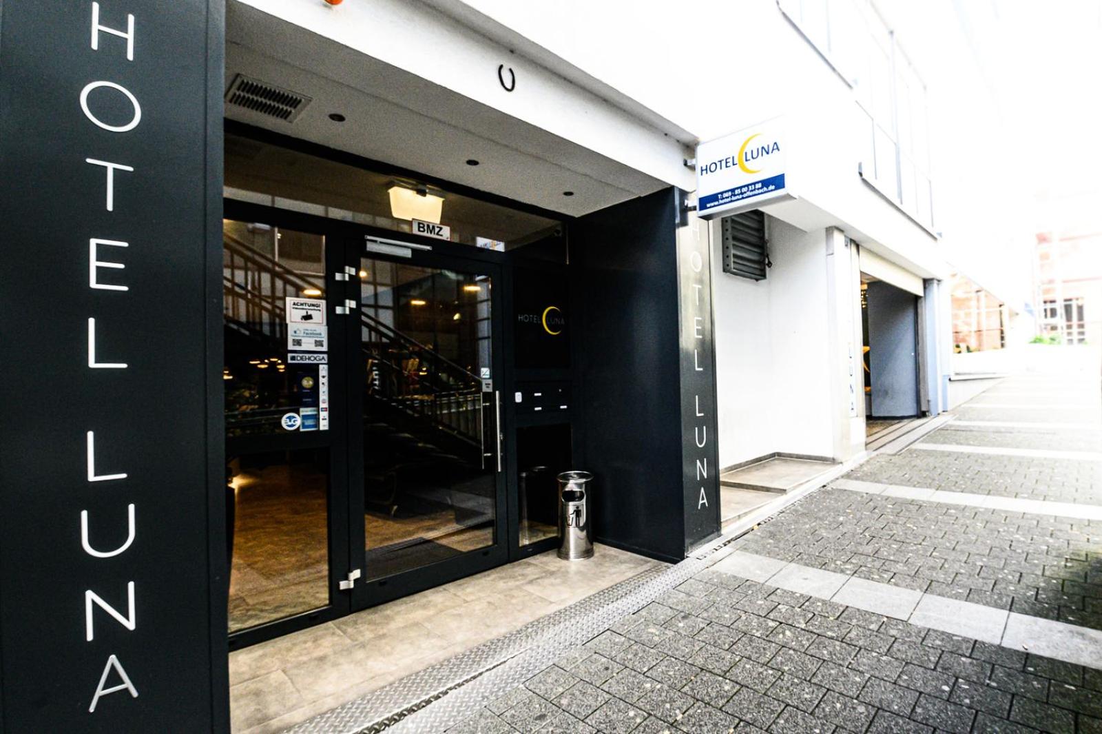 Hotel Luna 51/58
