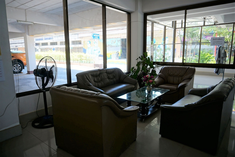 Premier Hotel Nakhonsithammarat 11/19