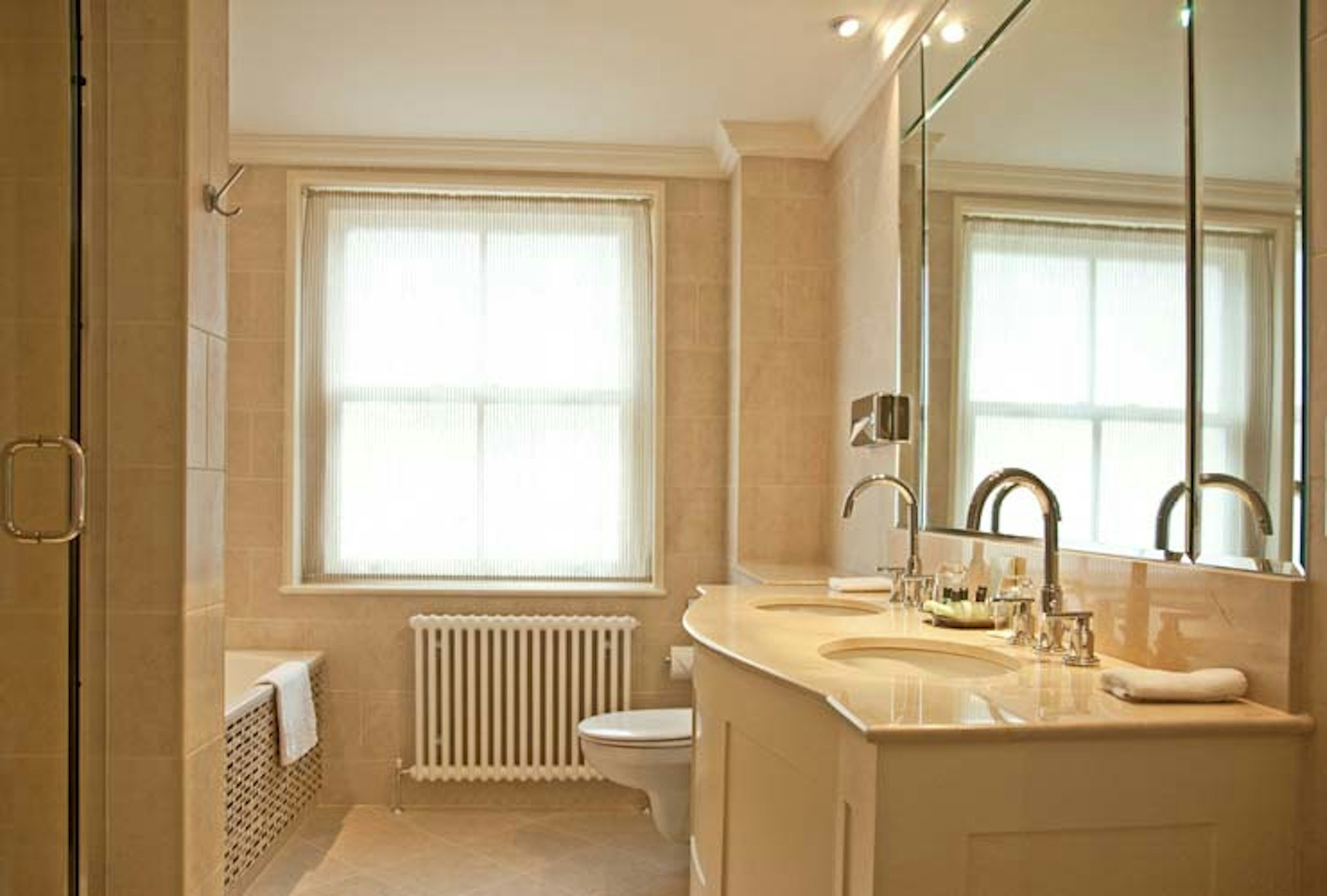 Petersham Hotel 46/50