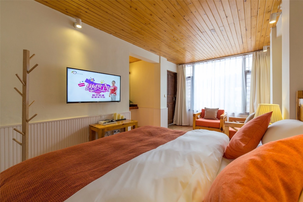 C'est La Vie Boutique Inn 14/50