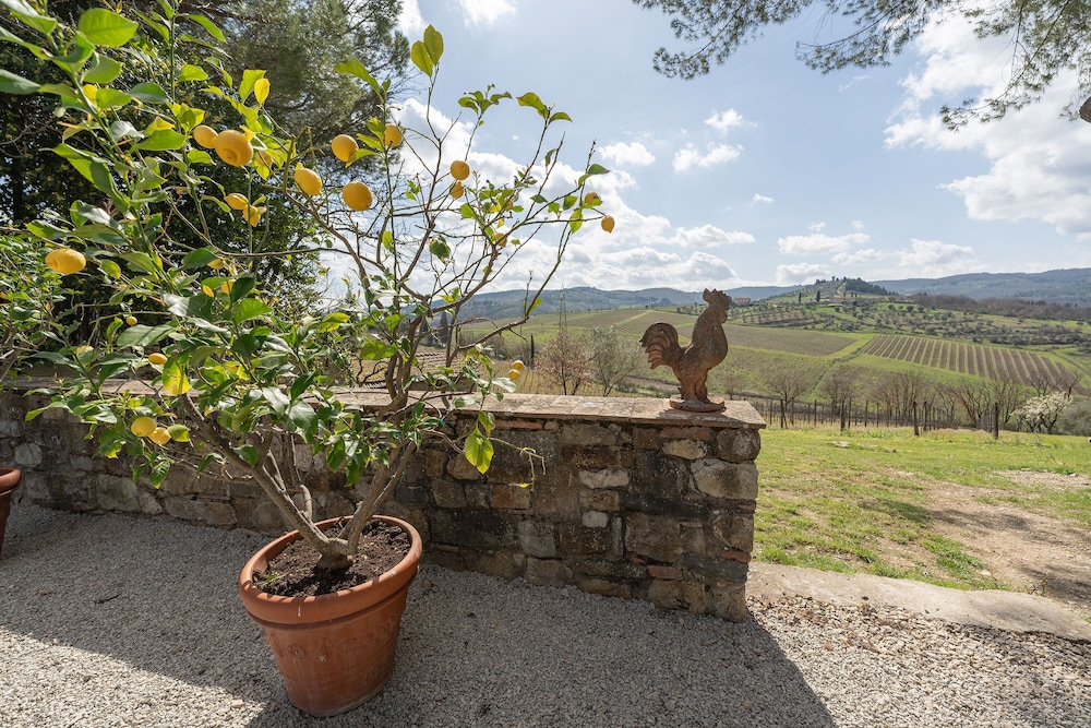 Corte Di Valle 40/50