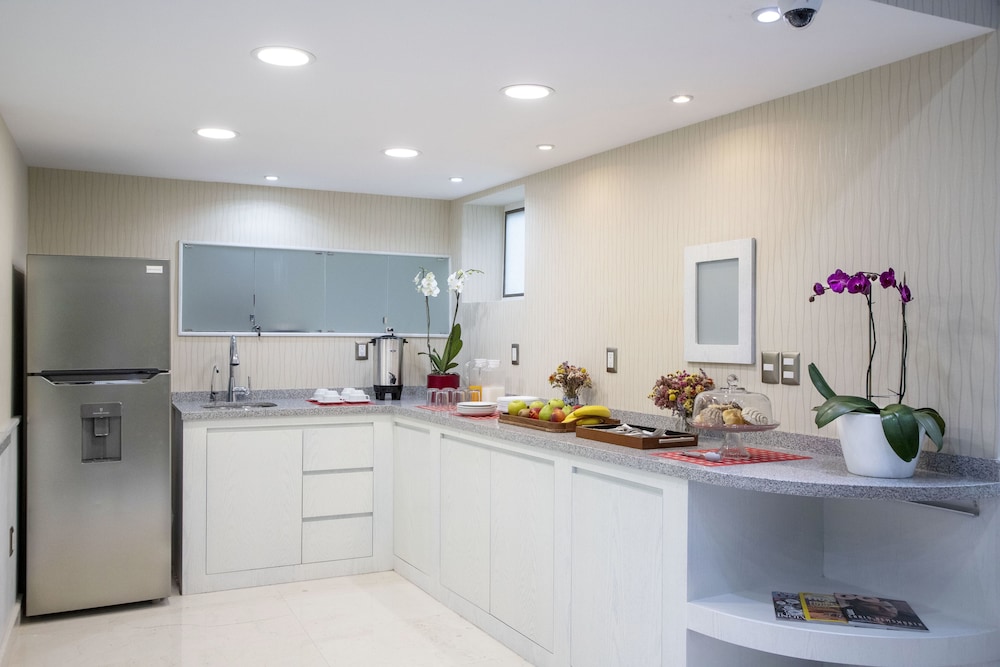 Suites Coben Apartamentos Amueblados 30/30