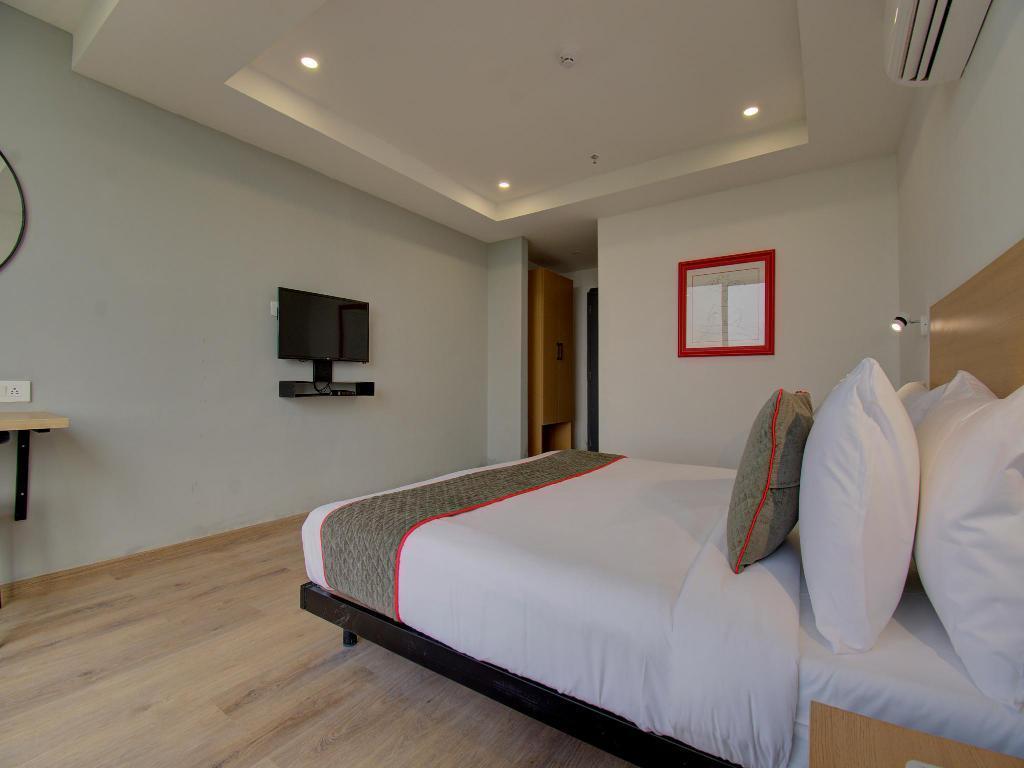 SHAGUN HOTEL 7/29