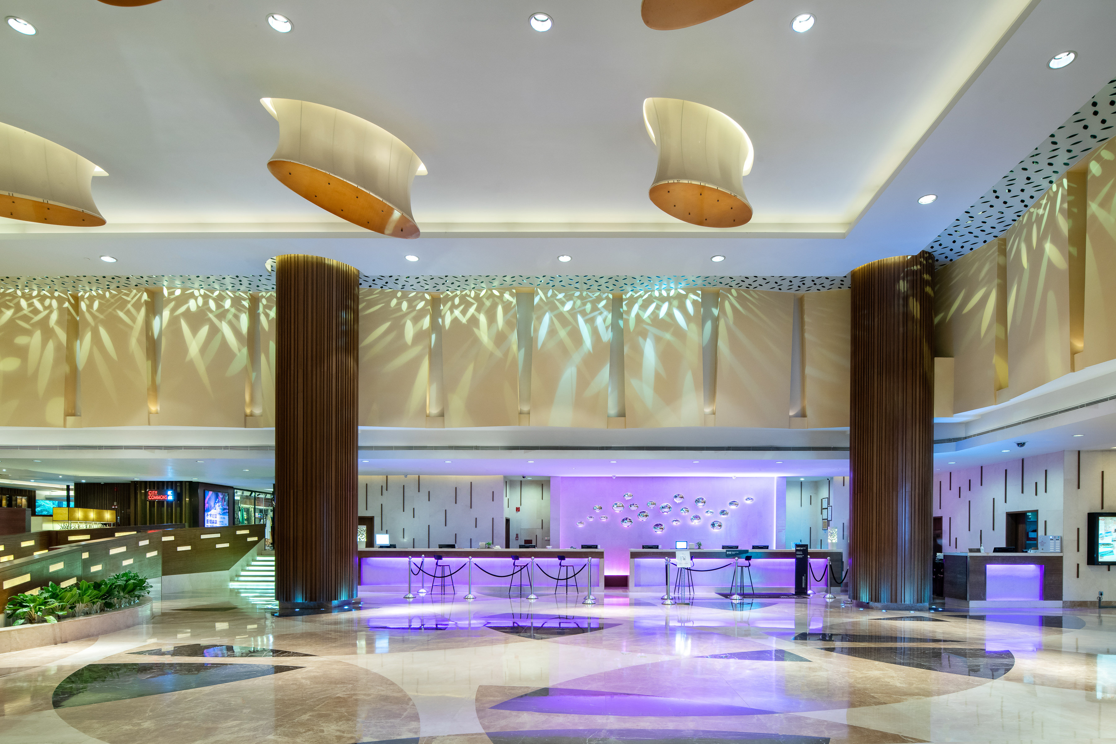 Crowne Plaza City Centre 10/78