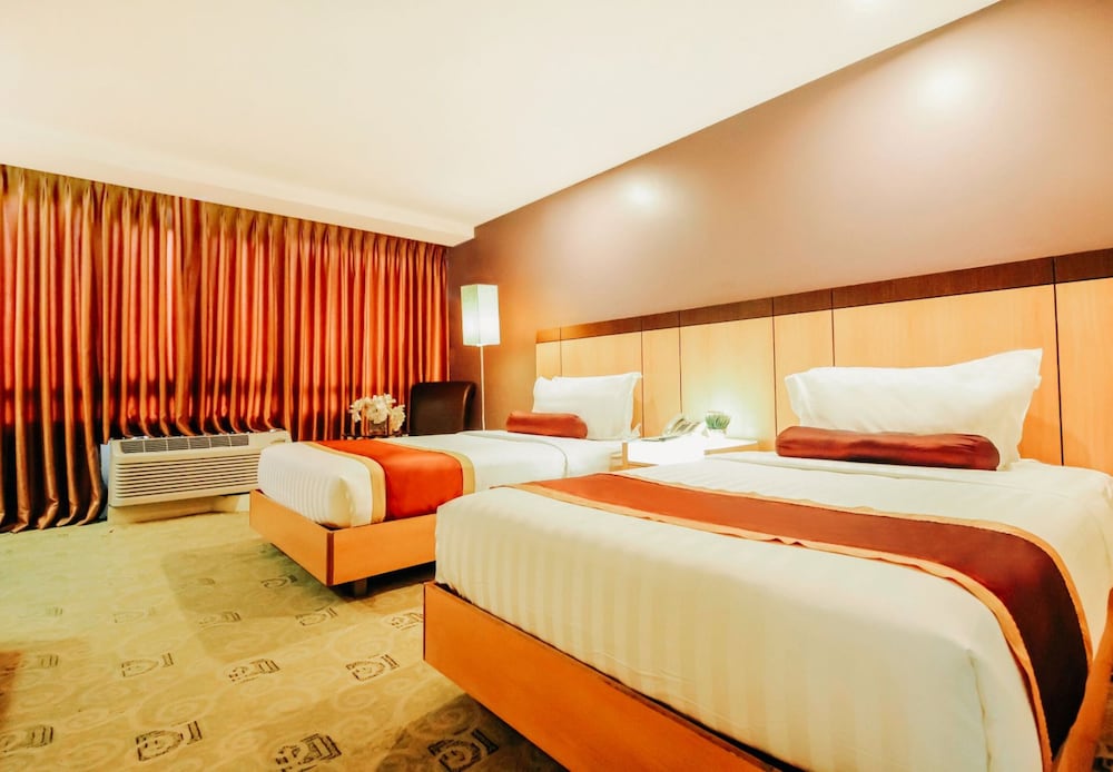 Greenhills Elan Hotel Modern 29/56