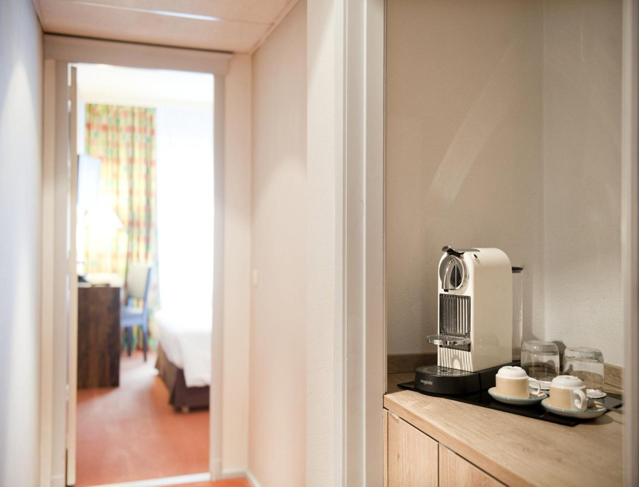 غرفة كلوب بسرير مزدوج بشرفة، New Hotel Charlemagne 4/4