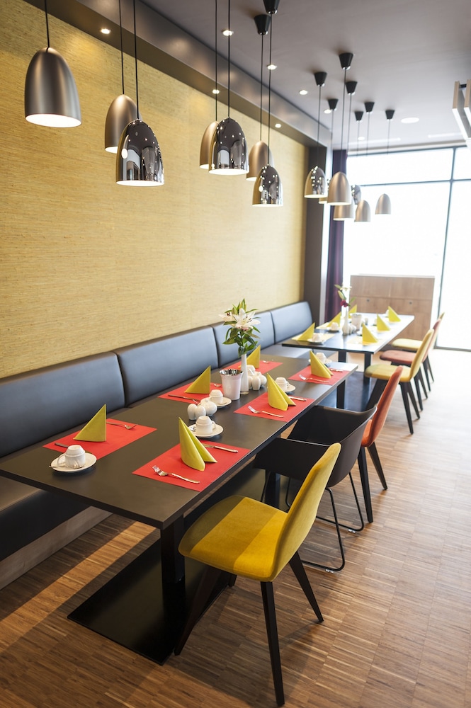 Best Western Hotel The K Munich Unterfoehring 44/50