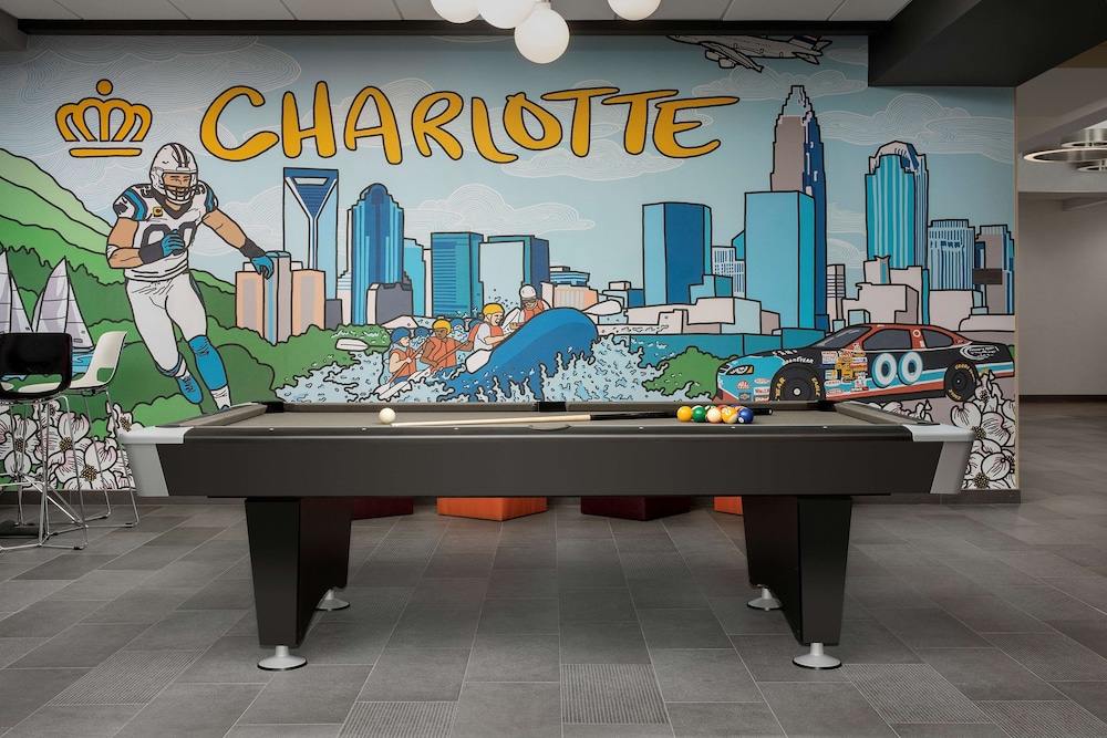 Tru By Hilton Charlotte Airport Lake Pointe 33/43