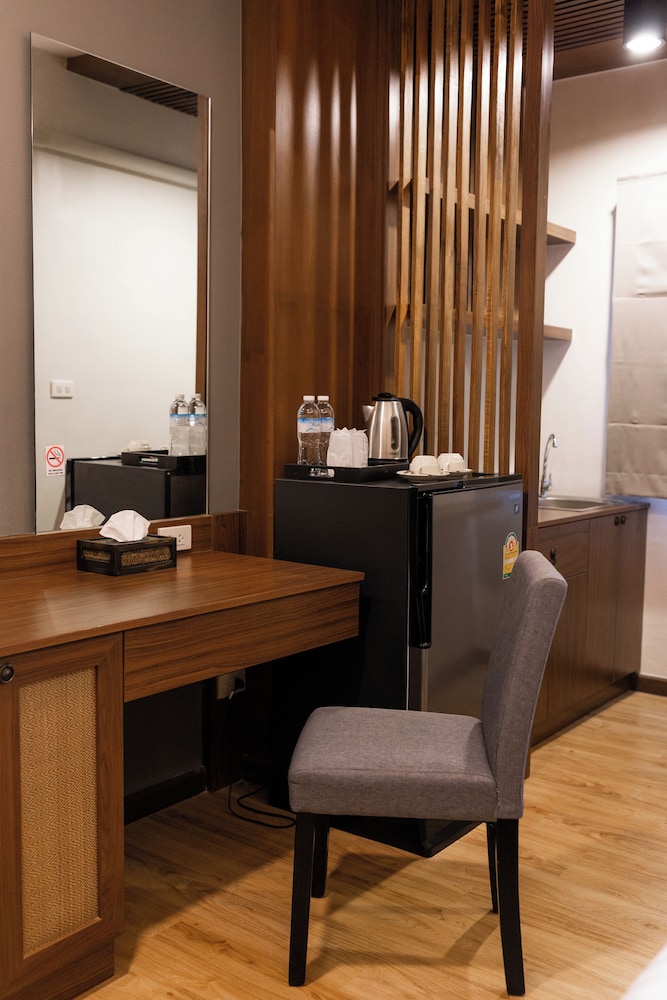 Lima Lanna Hotel 45/50