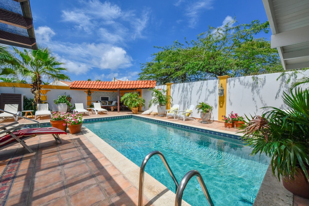 Brisas Studio Apartments - Adults Only 45/50