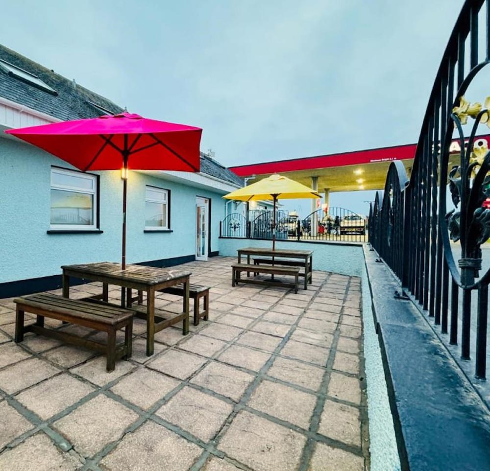 OYO Ocean Haze Hotel 54/58