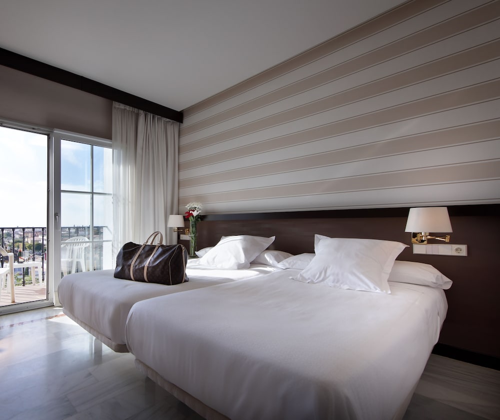 Hotel Abades Benacazon 26/61