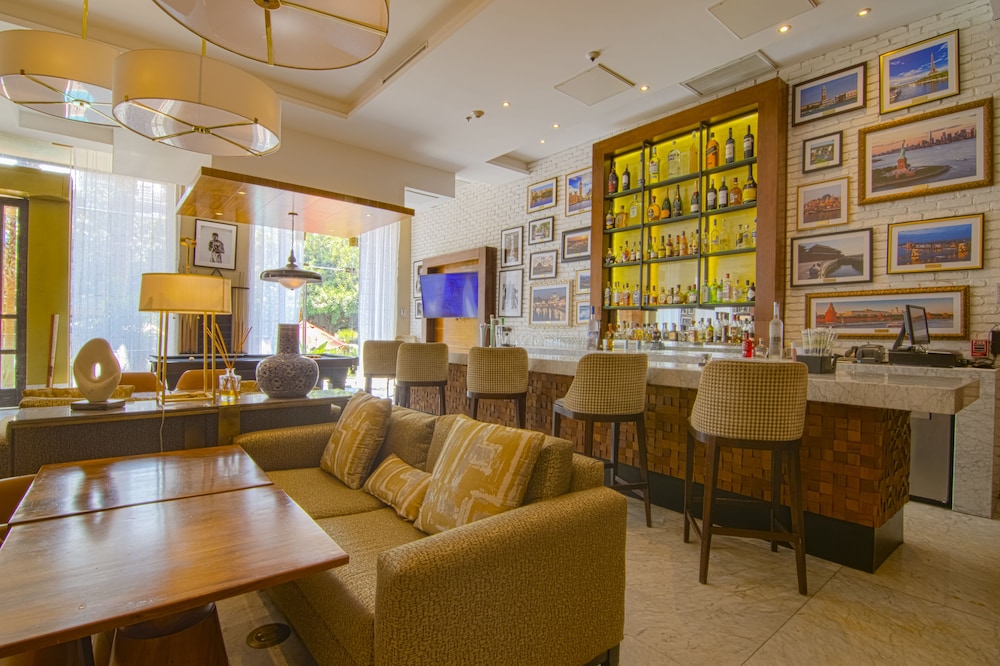 K Tower Boutique Hotel By Lucerna 32/49