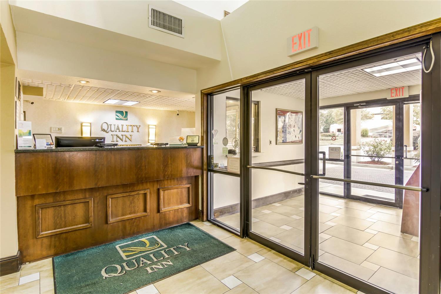 Quality Inn Stone Mountain GA 11/29