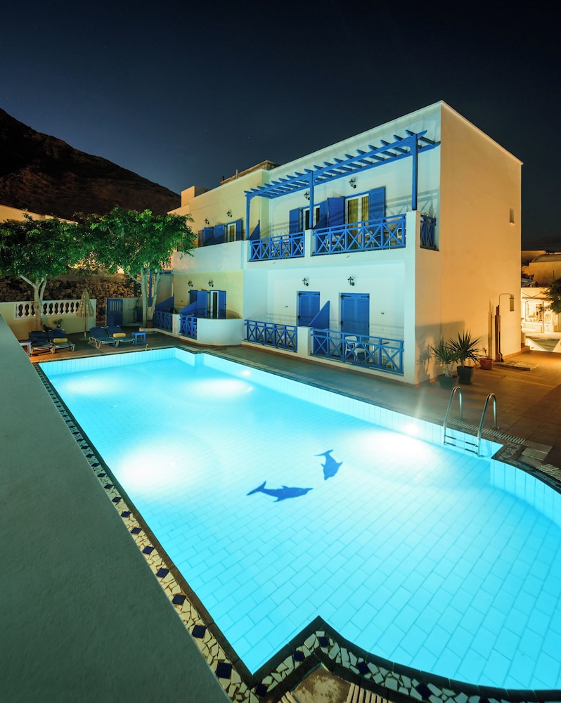 Karidis Hotel 44/48