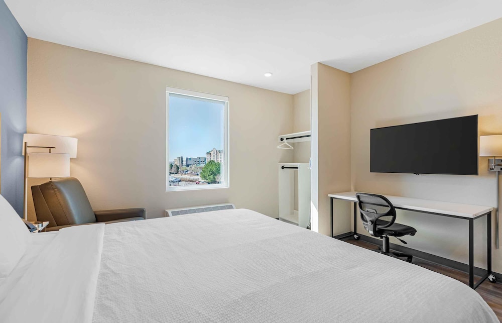 Extended Stay America Premier Suites - Denver International Airport 10/31
