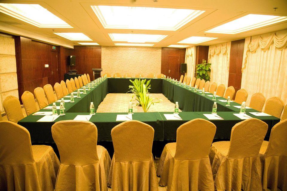 Poyang Hotel 19/26