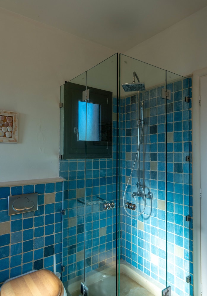 Thermesea Luxury Lodge 68/68